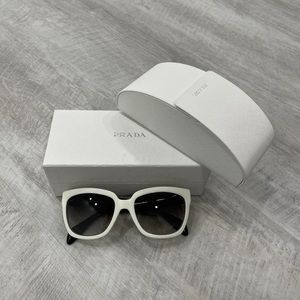 Prada Black & White New (Spr 07p) Grey Lens